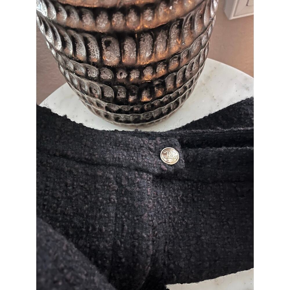 Chanel Wool Mini Tweed Short Silk Lined Logo 36 FR 4 Black Designer High Waist - Picture 6 of 12